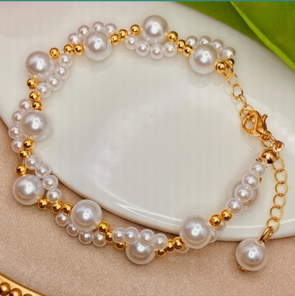 6 in, With 2 In Extender, Artificial Pearl Paw Bracelet, 14K Gold over Brass,NEW